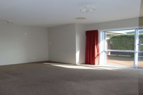 Photo of property in 35 Woodgrove Avenue, North New Brighton, Christchurch, 8083