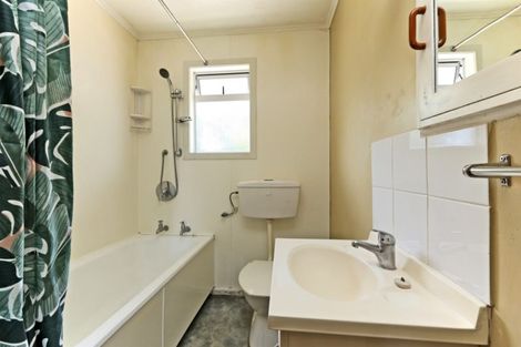 Photo of property in 307 Lyndon Road West, Hastings, 4122