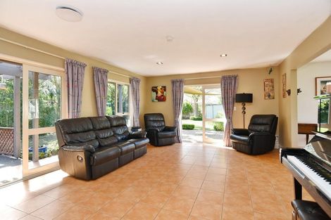 Photo of property in 12 Thornley Place, Woodend, 7610