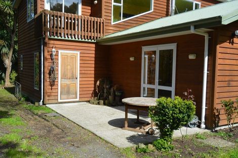 Photo of property in 33 Rakiura Parade, Otatara, Invercargill, 9879