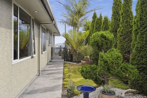 Photo of property in 6 Commodore Place, Britannia Heights, Nelson, 7010