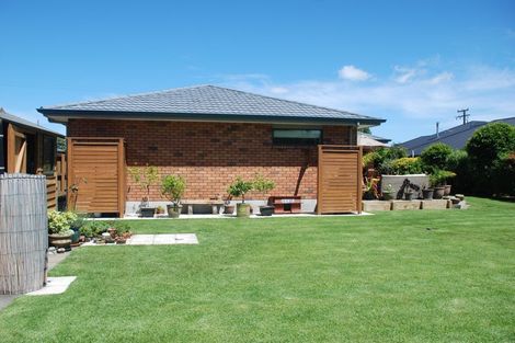 Photo of property in 505 Richmond Road, Lepperton, New Plymouth, 4373