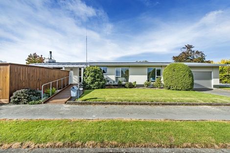 Photo of property in 6 Palmer Street, Rangiora, 7400