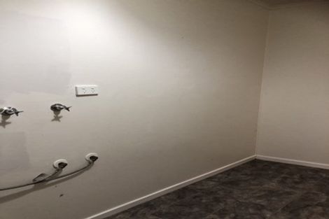 Photo of property in 56 Scott Road, Stanmore Bay, Whangaparaoa, 0932