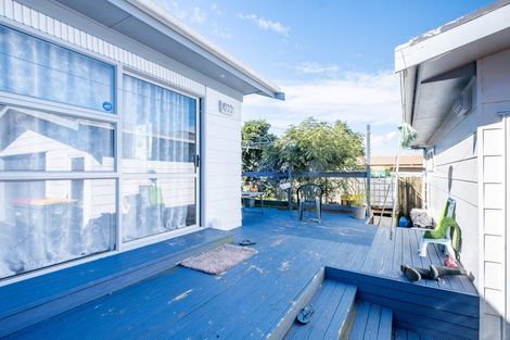 Photo of property in 444 Weymouth Road, Weymouth, Auckland, 2103