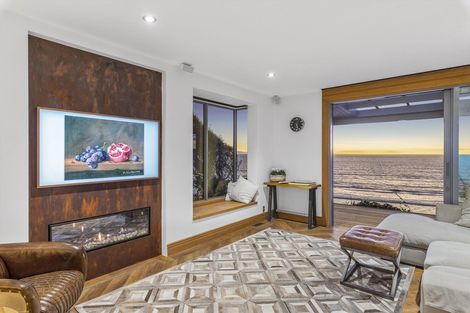 Photo of property in 71 Rosetta Road, Raumati South, Paraparaumu, 5032