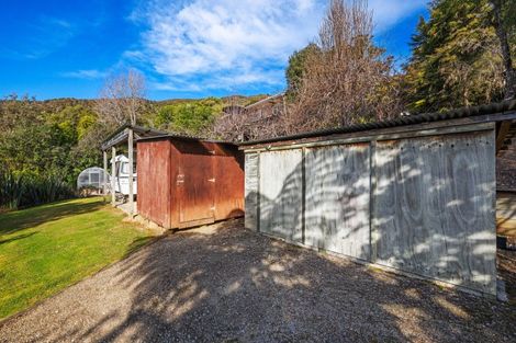 Photo of property in 674 Moetapu Bay Road, Moetapu Bay, Picton, 7282