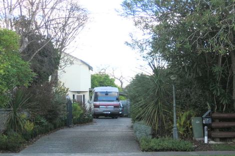Photo of property in 17 Auckland Road, Greenmeadows, Napier, 4112