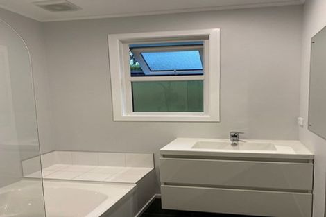 Photo of property in 99 Kenmore Street, Newlands, Wellington, 6037