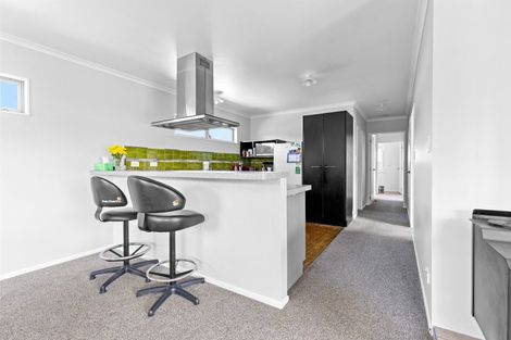 Photo of property in 33 Lower High Street, Marton, 4710