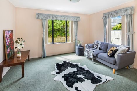 Photo of property in 7 Gresford Place, Churton Park, Wellington, 6037