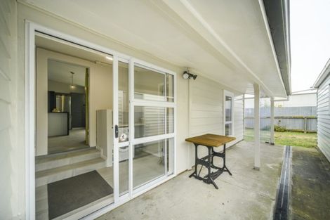 Photo of property in 37 Hammond Street, Bulls, 4818