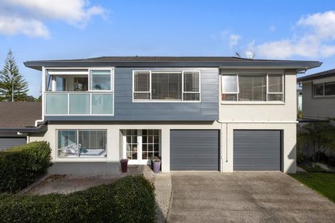 Photo of property in 2/252 Hibiscus Coast Highway, Orewa, 0931