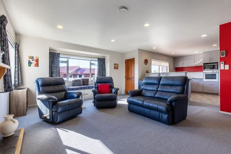 Photo of property in 10a Wellington Road, Waipukurau, 4200