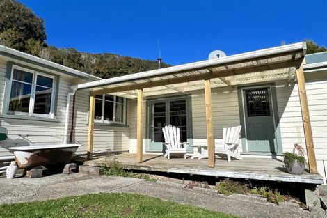 Photo of property in 1042 Main Road, Dobson, Greymouth, 7805