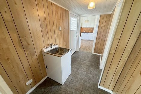 Photo of property in 39 Straven Road, Riccarton, Christchurch, 8011