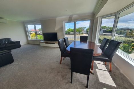 Photo of property in 150 Queenspark Drive, Parklands, Christchurch, 8083