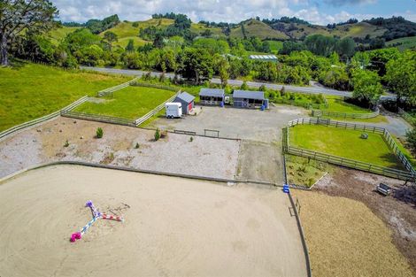 Photo of property in 741 Wainui Road, Wainui, Silverdale, 0992