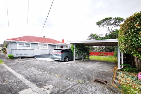 Photo of property in 1/88 Tirimoana Road, Te Atatu South, Auckland, 0602