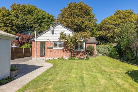 Photo of property in 26 Guildford Street, Burnside, Christchurch, 8053