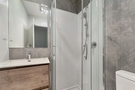 Photo of property in 6/241 Don Buck Road, Massey, Auckland, 0614