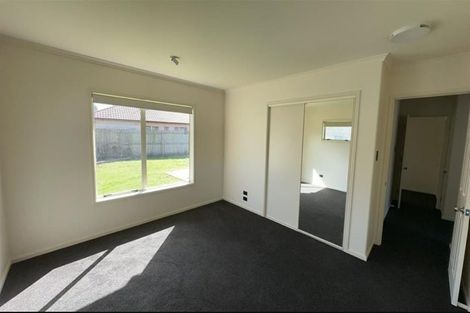 Photo of property in 36 Glencalder Place, Wattle Downs, Auckland, 2103