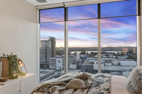 Photo of property in Sentinel Apartments, 1106/3 Northcroft Street, Takapuna, Auckland, 0622