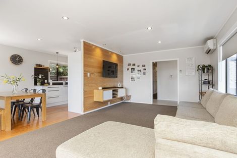 Photo of property in 1/105 Taylor Road, Mangere Bridge, Auckland, 2022