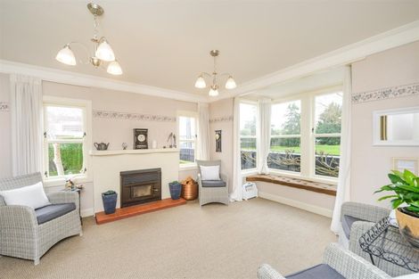 Photo of property in 23 Follett Street, Marton, 4710