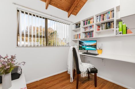 Photo of property in 16 Muirfield Street, Wattle Downs, Auckland, 2103