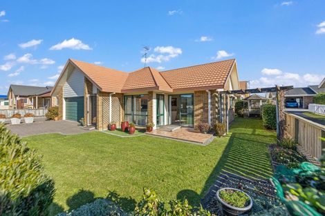 Photo of property in 97 Studholme Street, Morrinsville, 3300