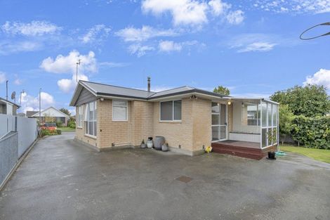 Photo of property in 62 Oriana Crescent, Hornby, Christchurch, 8042