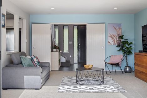 Photo of property in 107 Kitchener Road, Pukekohe, 2120