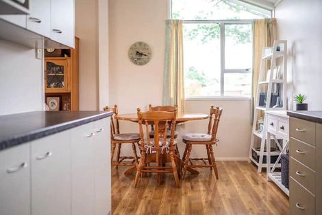 Photo of property in 4 Tangelo Place, Bucklands Beach, Auckland, 2012