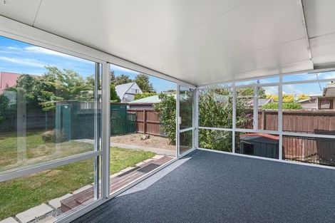 Photo of property in 10 Cotswold Avenue, Bishopdale, Christchurch, 8053