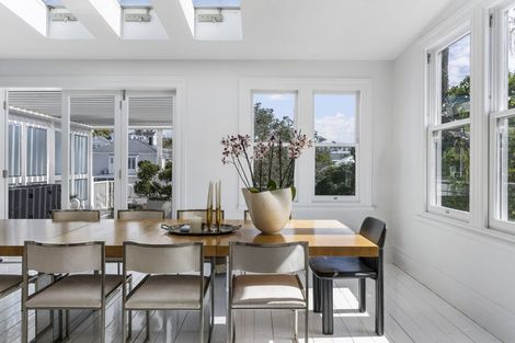 Photo of property in 34 Sentinel Road, Herne Bay, Auckland, 1011