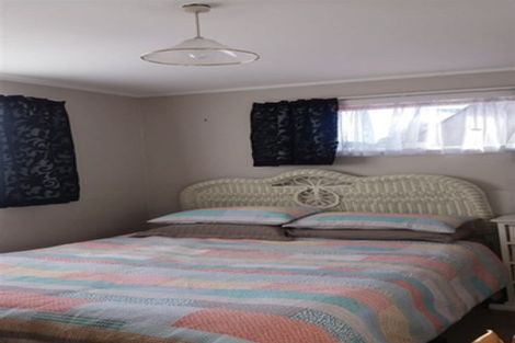 Photo of property in 4/15 Glengarry Road, Glen Eden, Auckland, 0602