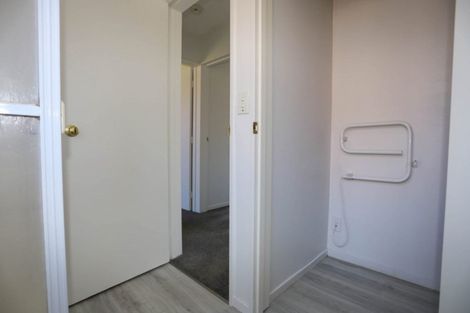 Photo of property in 4/2 Broadbent Street, Riccarton, Christchurch, 8041