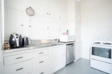 Photo of property in 15a Leeds Street, Milson, Palmerston North, 4414