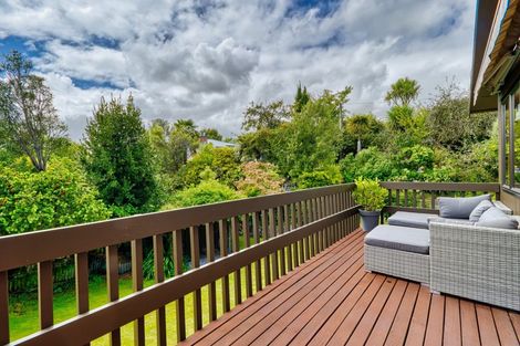 Photo of property in 3a Tauroa Road, Havelock North, 4130