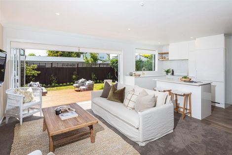 Photo of property in 2/156 Hamilton Avenue, Ilam, Christchurch, 8041