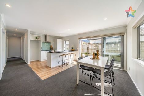 Photo of property in 9b Fitzherbert Road, Wainuiomata, Lower Hutt, 5014