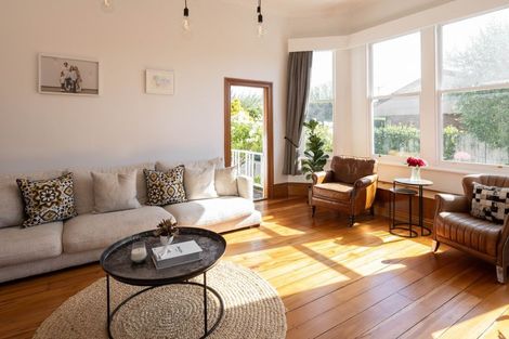 Photo of property in 49 Te Aute Road, Havelock North, 4130