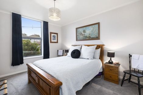 Photo of property in 35 Falkland Street, Maori Hill, Dunedin, 9010