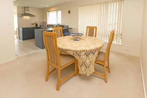 Photo of property in 54 Elan Place, Stanmore Bay, Whangaparaoa, 0932