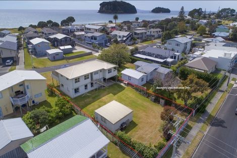 Photo of property in 320 Ocean Road, Whangamata, 3620