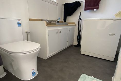 Photo of property in 8/93 Waikawa Road, Picton, 7220