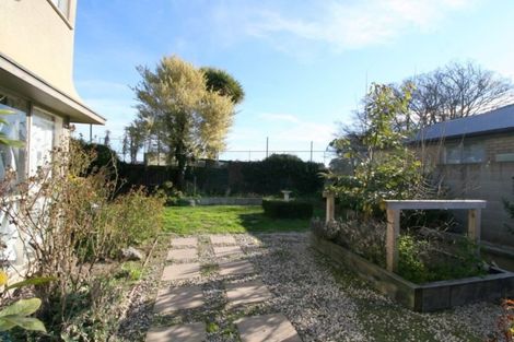 Photo of property in 50 Banks Avenue, Dallington, Christchurch, 8061