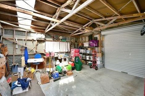 Photo of property in 15 Zealandia Road, Manly, Whangaparaoa, 0930