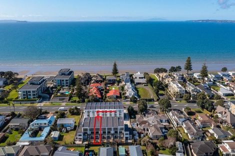 Photo of property in 11 Ngaru Way, Orewa, 0931